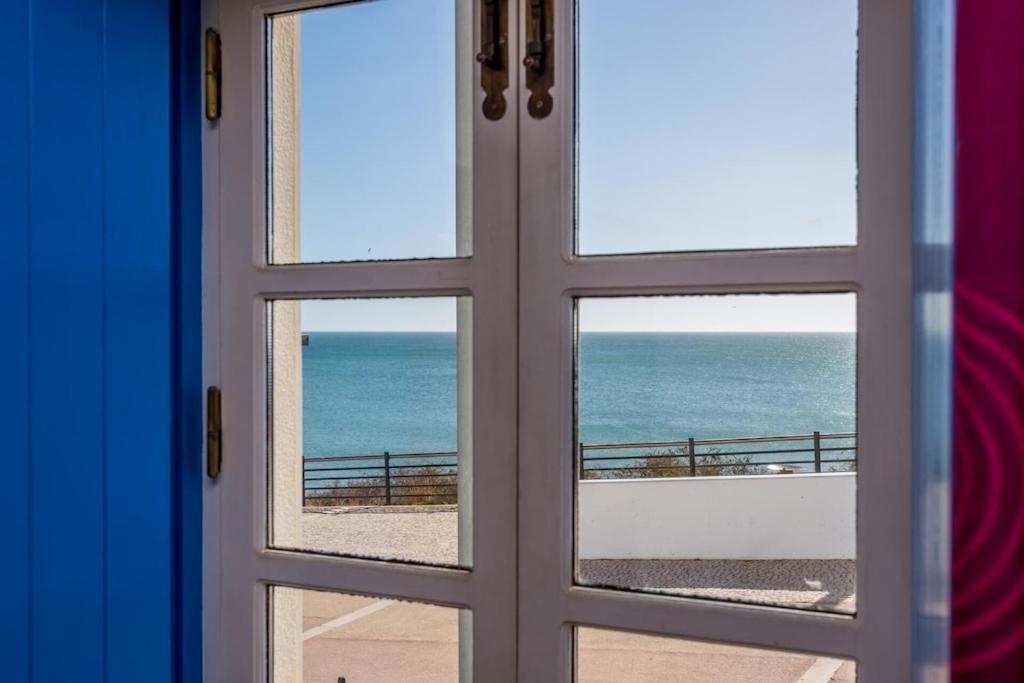 Refurbished Beachfront House, Pool, Ac, Wifi, Albufeira, Sea View Экстерьер фото