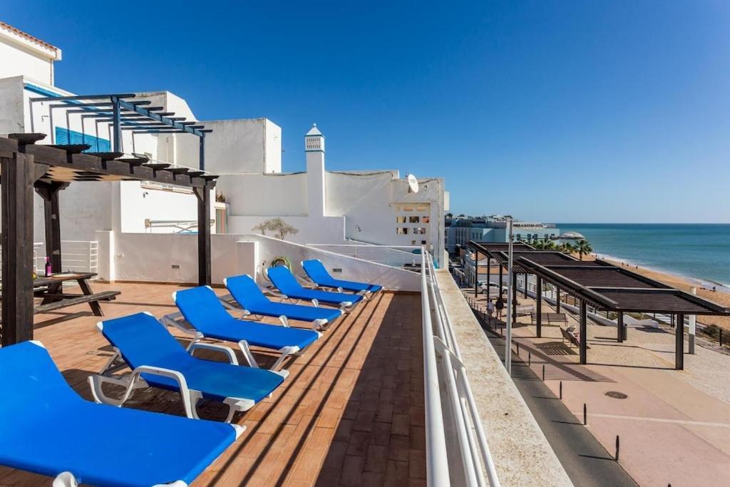Refurbished Beachfront House, Pool, Ac, Wifi, Albufeira, Sea View Экстерьер фото